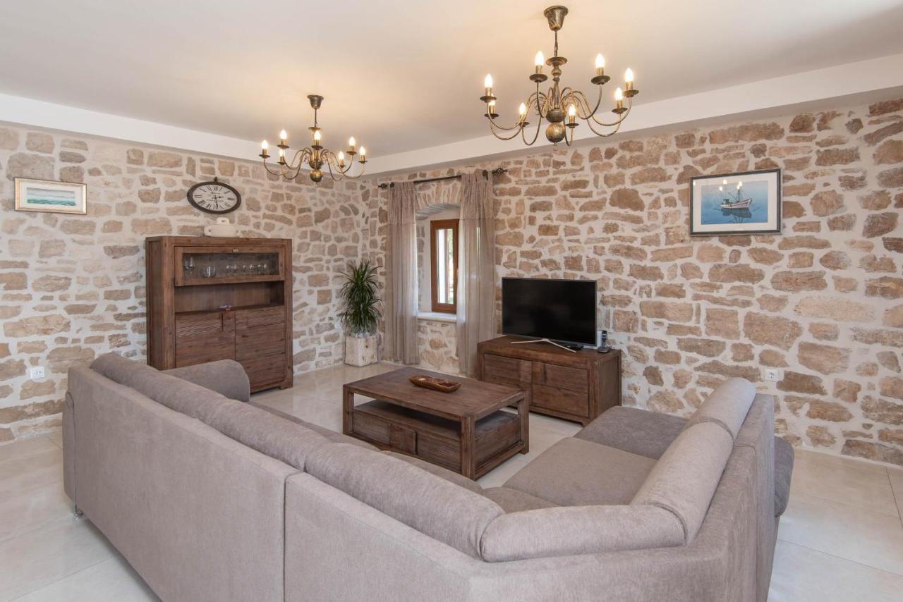 Villa Loviste Paradise Εξωτερικό φωτογραφία